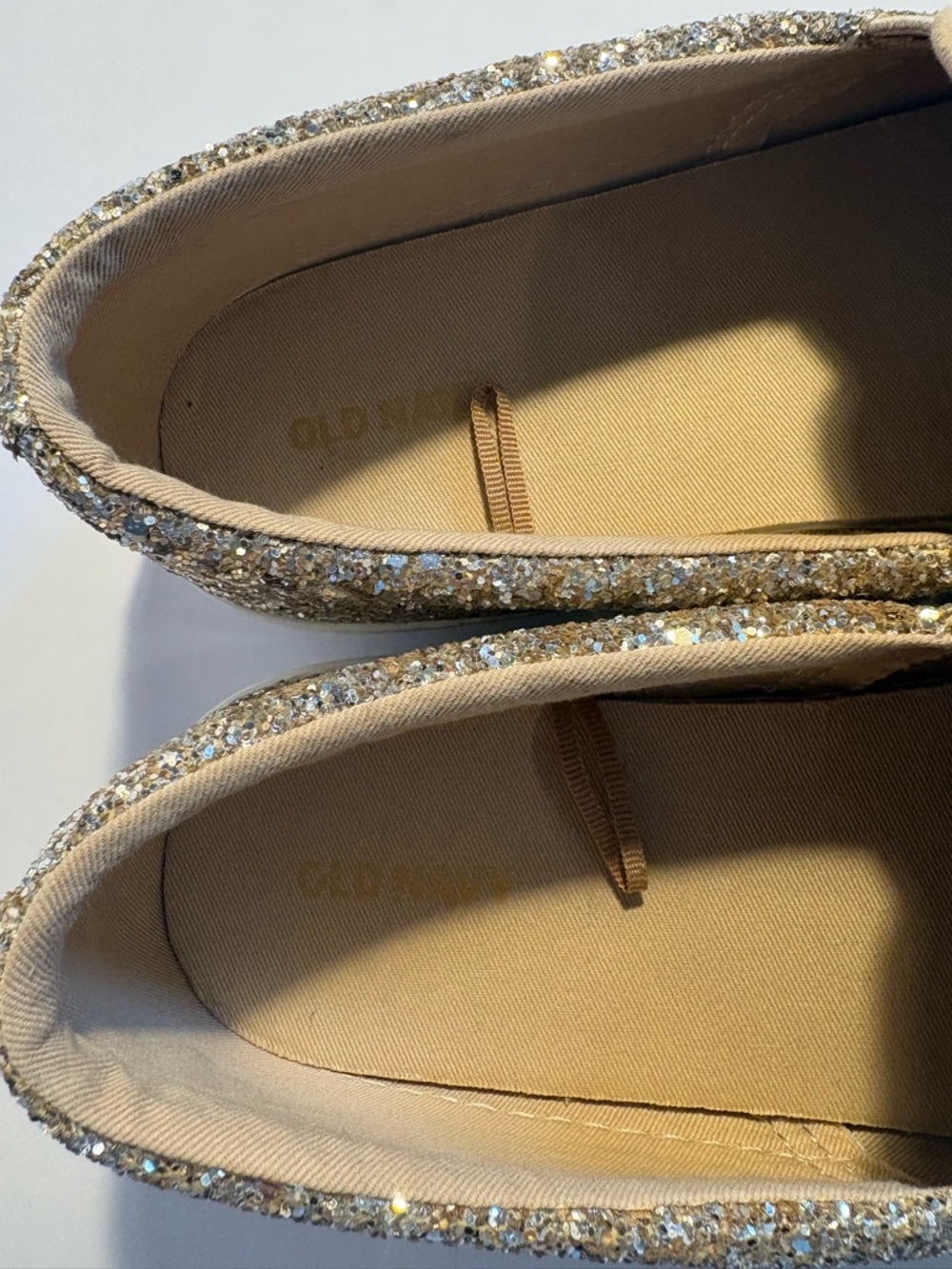 Old Navy Glitter Slip-On Sneaker, Gold Glitter, women’s size 10. - Picture 7 of 10